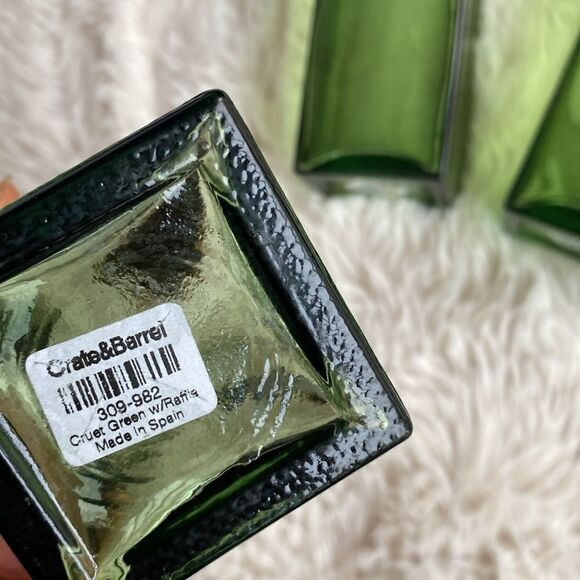 Recycled Glass Bottle With Raffia Around The Neck And Stopper 11” - Picture 3 of 6